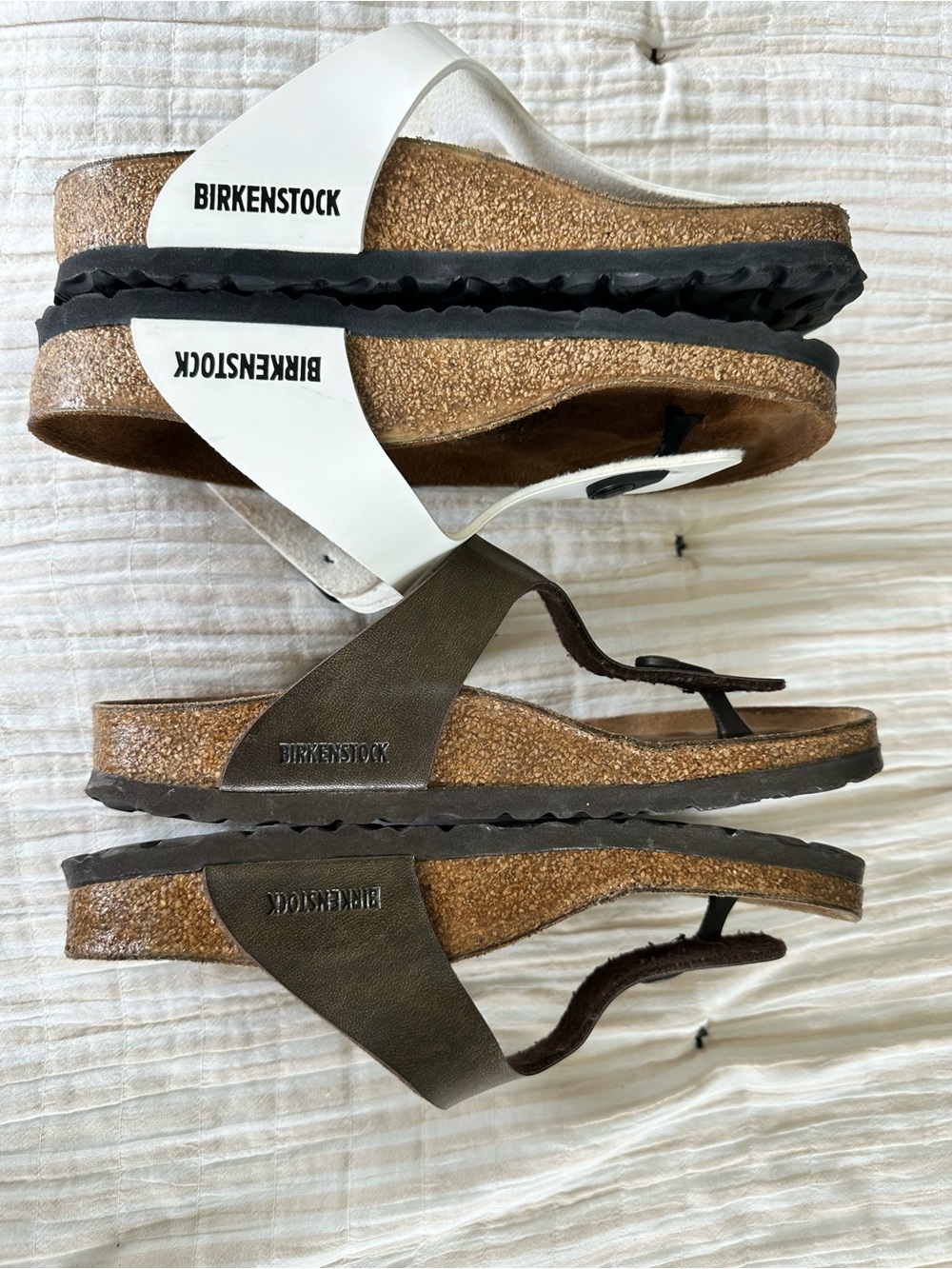 Birkenstock Gizeh Thong Sandals in White and Brown